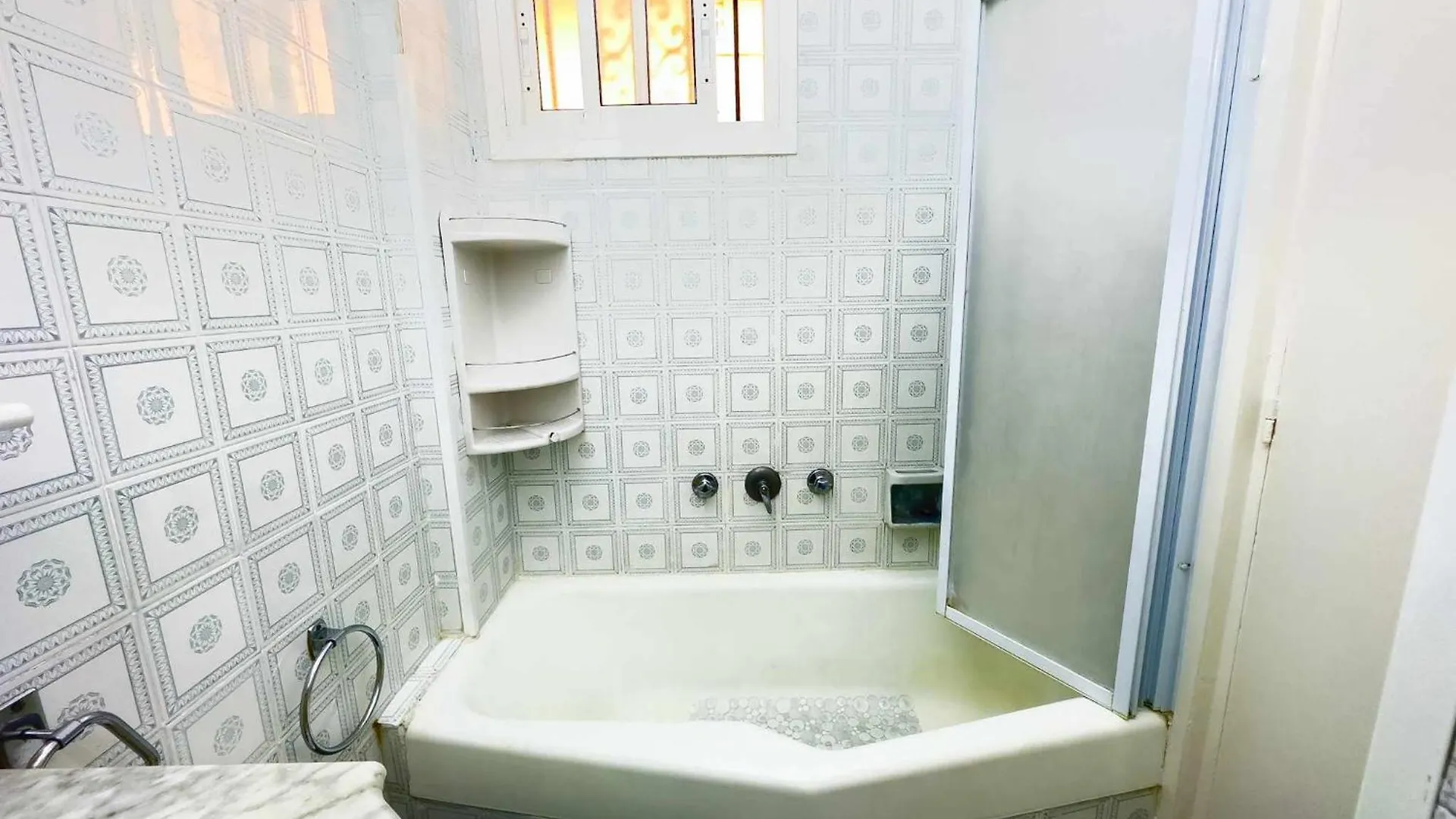 Agata & Parking Apartment Benalmadena 0*,